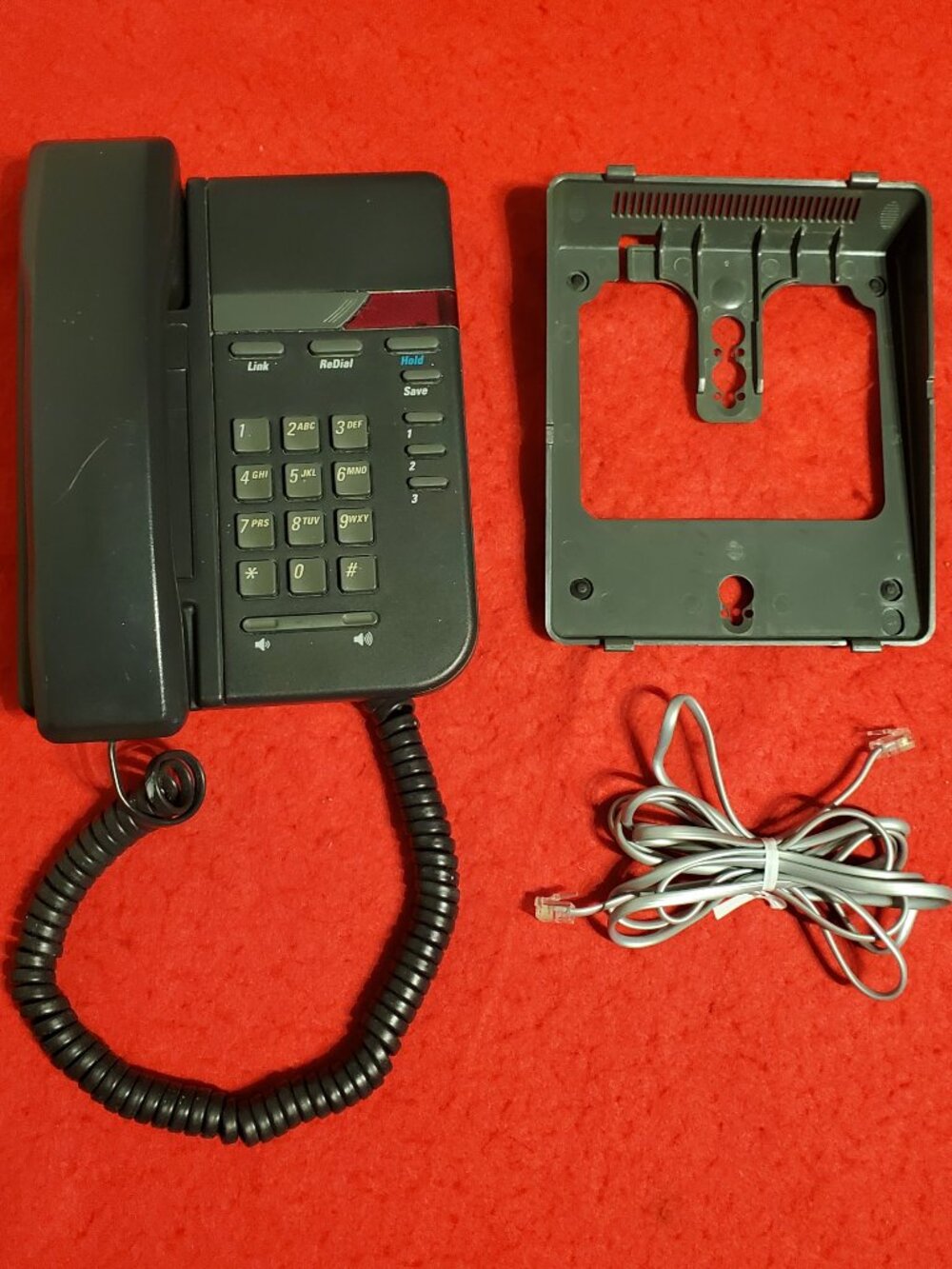 Northern Telecom Telephone Use Desktop or Wall Mount Lights Up WSeveral Features
